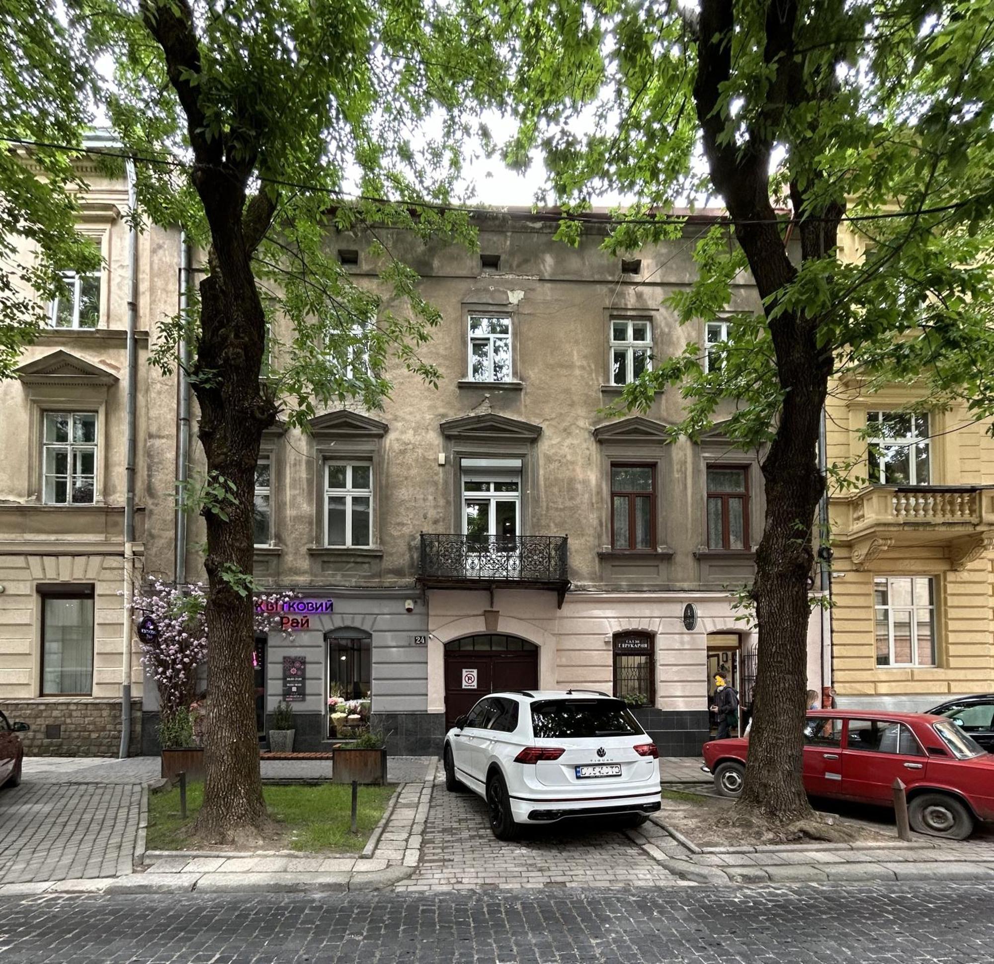 Modern Apartment In The City Center Lvov Exteriér fotografie